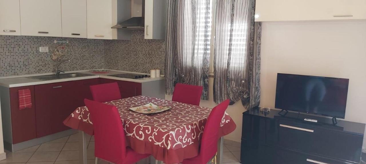 Sweet Home- Ampio Bivano A 10 Minuti Dalle Spiagge Quartu Sant'Elena Exterior photo